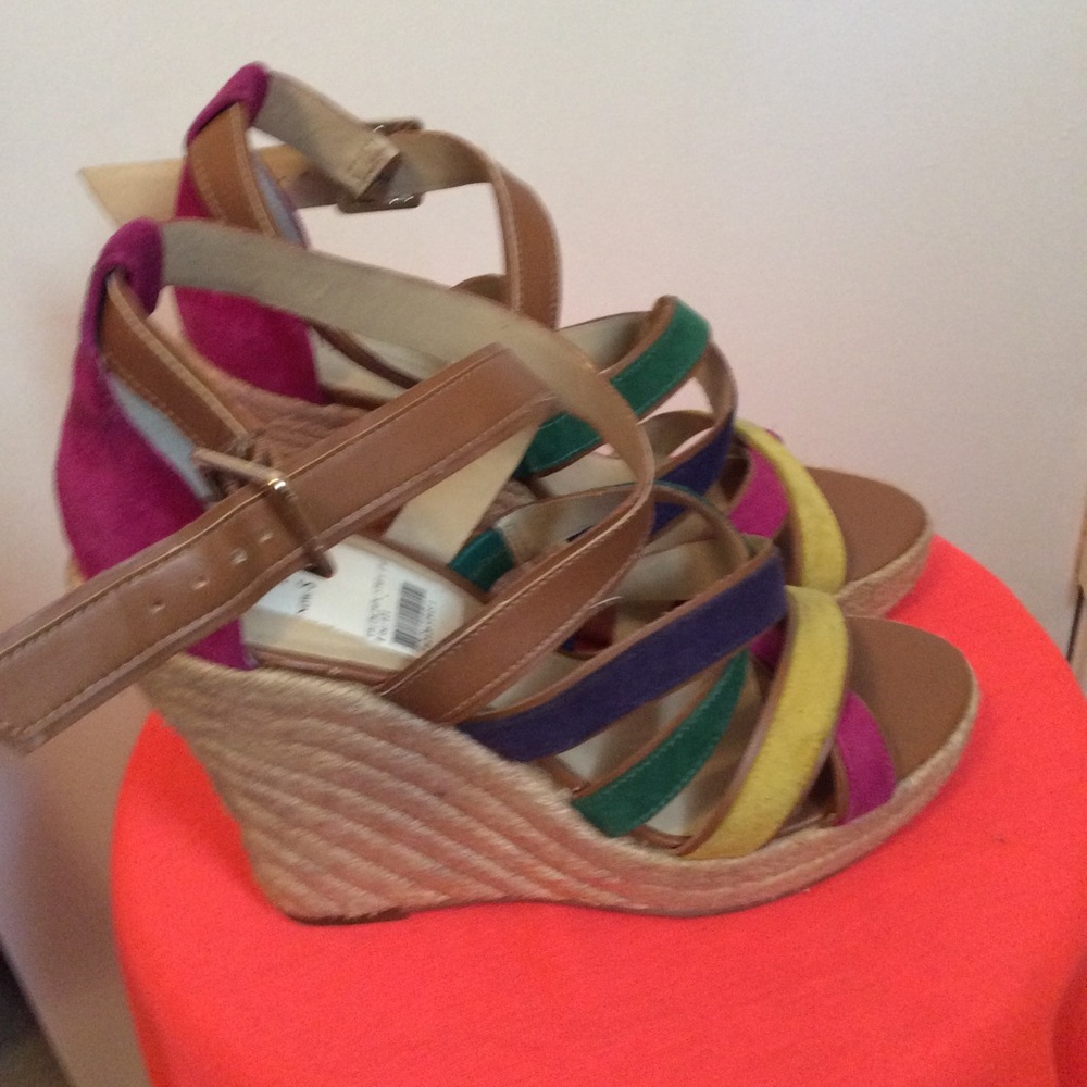 INC multi color wedges